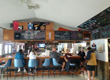 ohio/kelleys-island/nightclub/caddy-shack-restaurant-and-bar