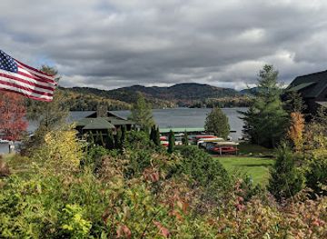 new-york/whiteface-mountain/nightclub/moose-lodge-boat-house-restaurant-at-the-whiteface-club-resort