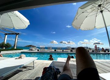 saint-vincent-and-the-grenadines/canouan/nightclub/shenanagins-beach-club