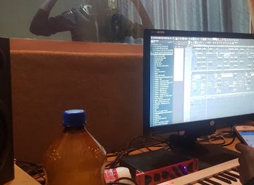 zimbabwe/nyanga-national-park/nightclub/club-sankayi