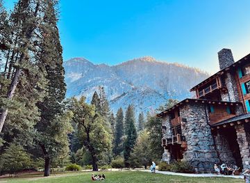 The Ahwahnee Bar