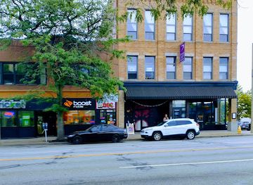 pennsylvania/presque-isle-state-park/nightclub/room-33-speakeasy