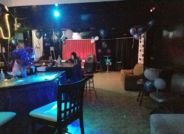 turks-and-caicos-islands/west-caicos/nightclub/gymbar