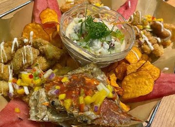 philippines/bohol/tagbilaran-city/nightclub/lotus-cuisine-sea-club