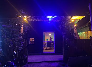 myanmar-burma/mrauk-u/nightclub/the-bamboo-house