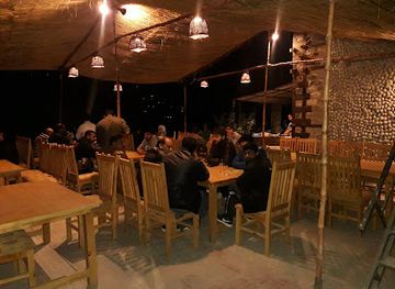 pakistan/karimabad/nightclub/hidden-paradise-hunza