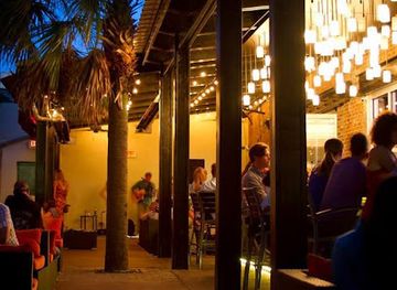 Republic Garden & Lounge