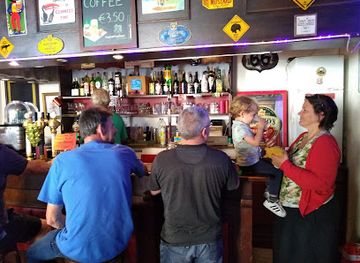 france/mont-saint-michel-bay/nightclub/the-oystercatcher-bar