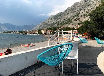 Parking Beach Club