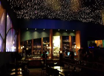 Canoes Cabaret at Tulalip Resort Casino