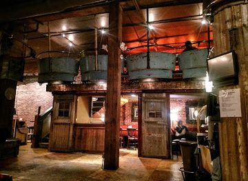 washington/spokane-river/nightclub/zola