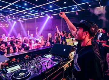 south-carolina/folly-beach/nightclub/trio