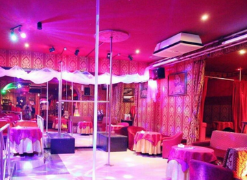 italy/brianza/nightclub/havana-club-monza-lap-dance