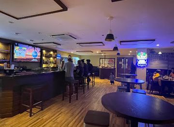 marshall-islands/aur/nightclub/toeak-bar-and-grill