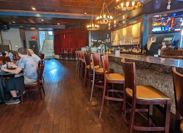 missouri/st-charles/nightclub/quintessential-dining-nightlife