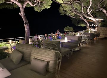 france/cassis-calanques/nightclub/le-loup-bar