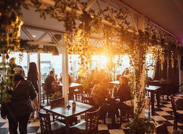 latvia/liepaja/nightclub/red-sun-buffet