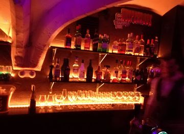 belgium/hasselt/nightclub/entourage