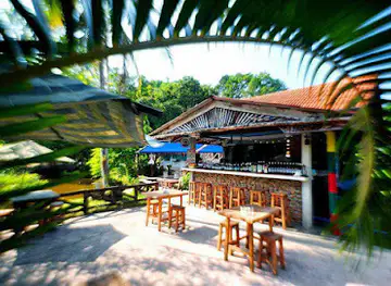 Bar Horizon
