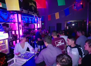 france/burgundy/nightclub/black-pearl