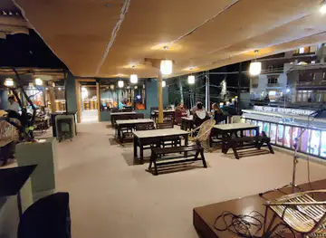 Downtown Cafe & Bar