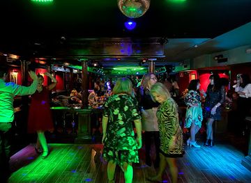 spain/oviedo/nightclub/discoteca-la-moncloa