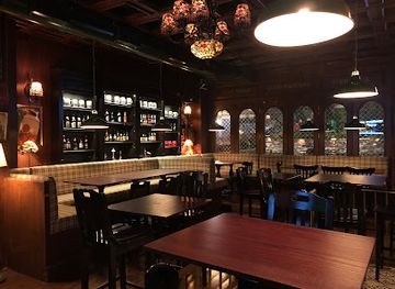 albania/tirana/mount-dajti-national-park/nightclub/new-irish-pub