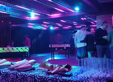 italy/naples/nightclub/the-wall-club