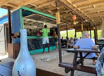 Beach Bum Bar & Cafe