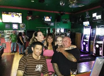 california/manteca/nightclub/the-xtreme-sports-lounge