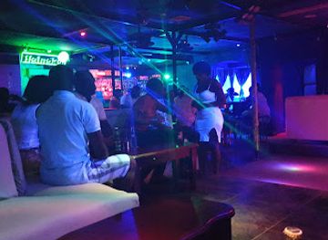 gabon/bitam/nightclub/tyf-s-night-club
