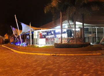 ecuador/el-oro-region/nightclub/skuisyto-cocteles