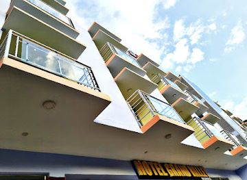 bangladesh/bandarban-hill-tracts/nightclub/hotel-grand-valley