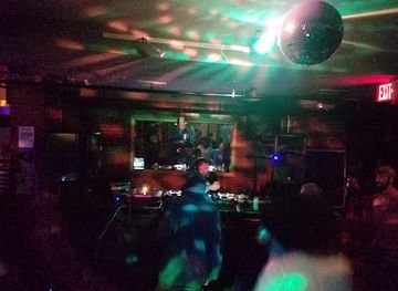 Flask Lounge