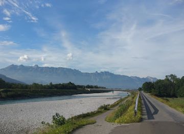 liechtenstein/alp-pradamee-trail/nightclub/ridamm-city-erlebniswelt-neuguthof