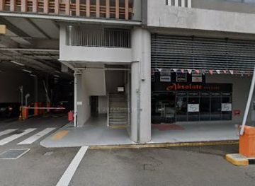 singapore/tampines/nightclub/librarie