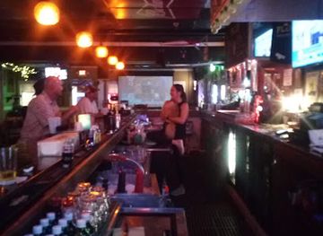 alabama/fairhope/nightclub/plow