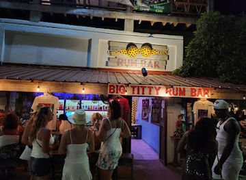 belize/toledo-district/nightclub/big-titty