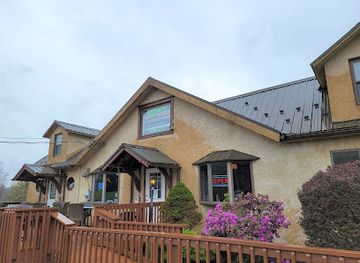 pennsylvania/ricketts-glen-state-park/nightclub/ricketts-glen-hotel