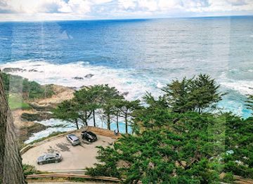 california/big-sur/nightclub/sunset-lounge