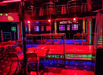 peru/moquegua/nightclub/disco-club-las-amazonas