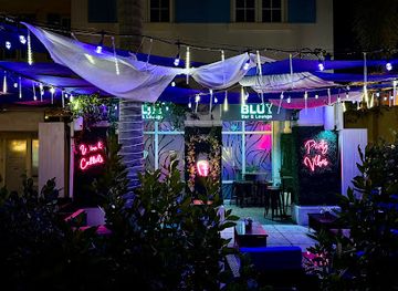 Blu Bar & Lounge