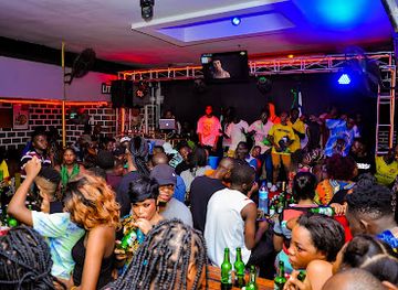 Tip Top pub & lounge