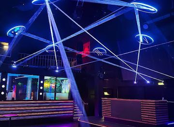 austria/waldviertel/nightclub/diskothek-ypsilon