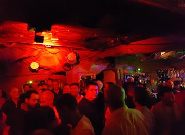 brazil/rio-de-janeiro/nightclub/boate-la-cueva