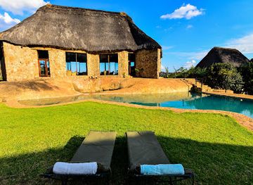 zimbabwe/matobo-national-park/nightclub/matobo-hills-lodge