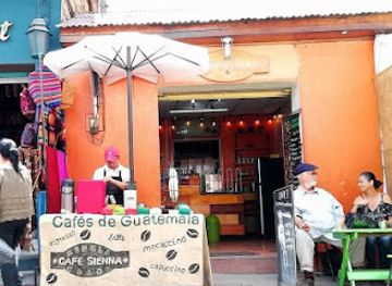 guatemala/chichicastenango-market/nightclub/chichicastenango-market