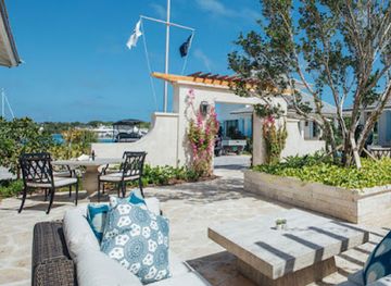 the-bahamas/harbour-island/nightclub/bar480