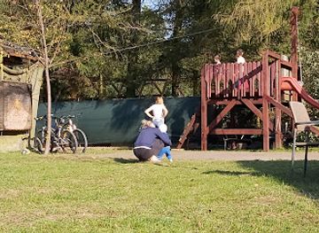 poland/kampinos-national-park/nightclub/biker-pub-restauracja-grill-bar-kampinos