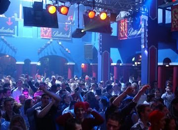 hungary/tokaj-wine-region/nightclub/julia-central-discobar